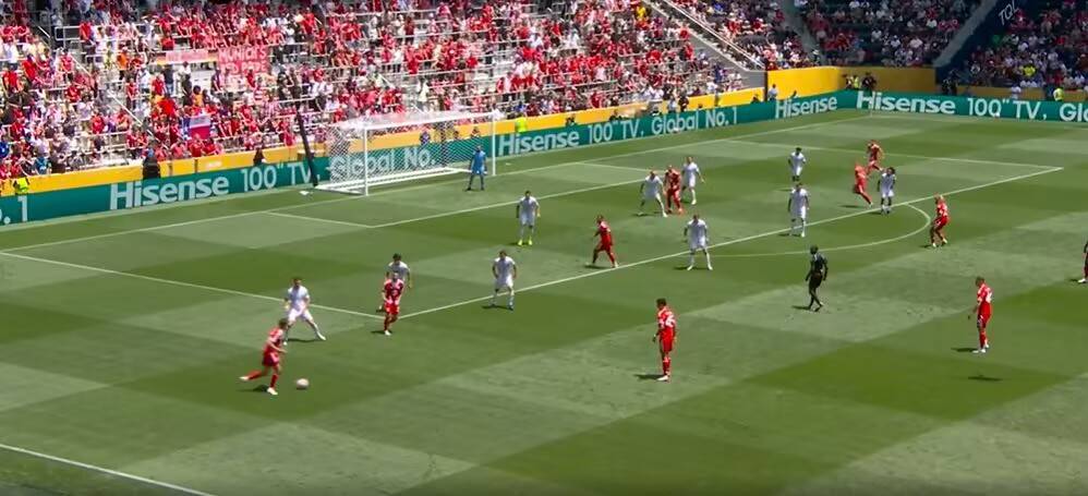 B体育体育教练-哈兰德梅开二度，拜仁凭一己之力击败对手