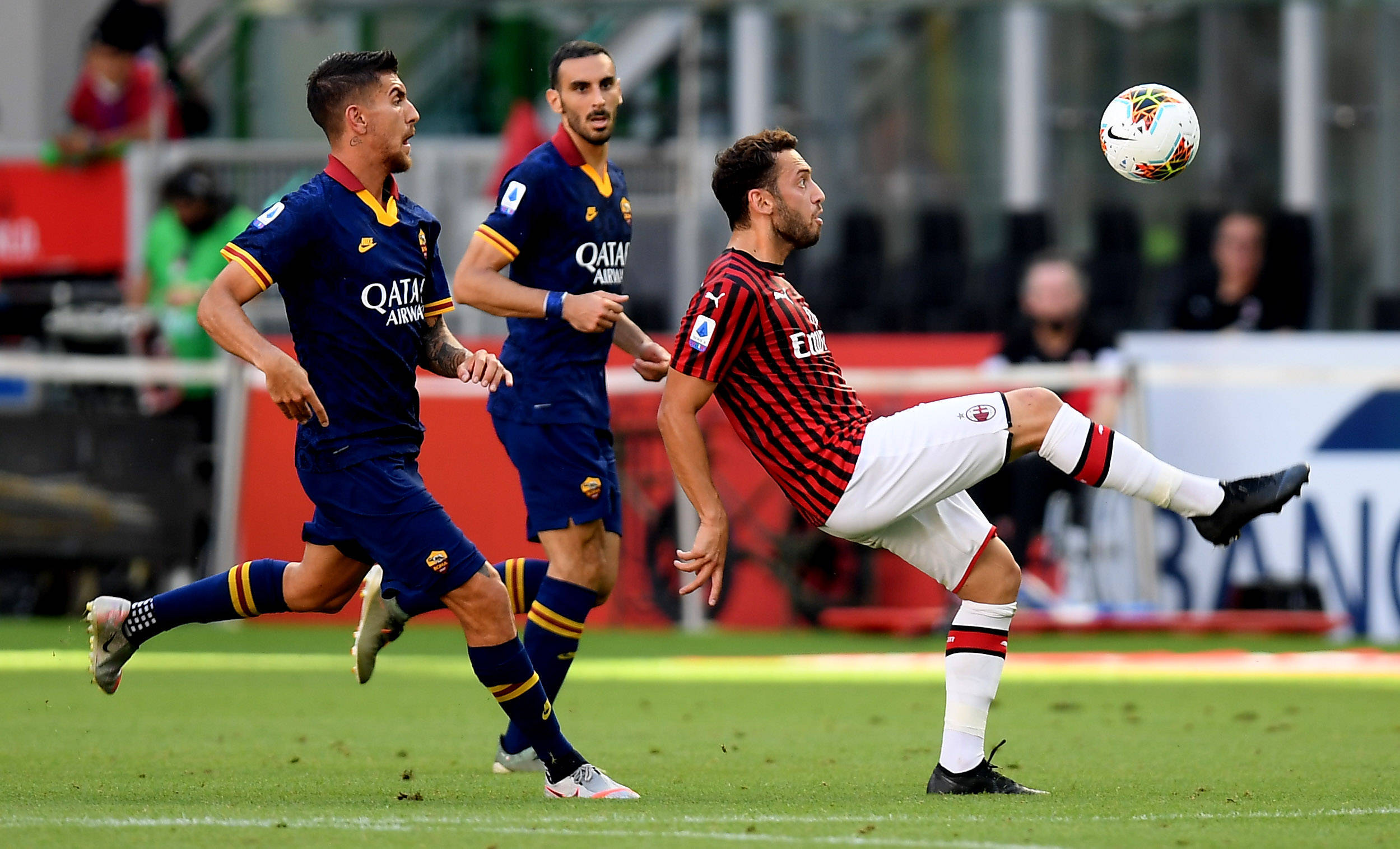 B体育体育娱乐-关于看点十足的欧冠对决，谁能笑到最后？的信息