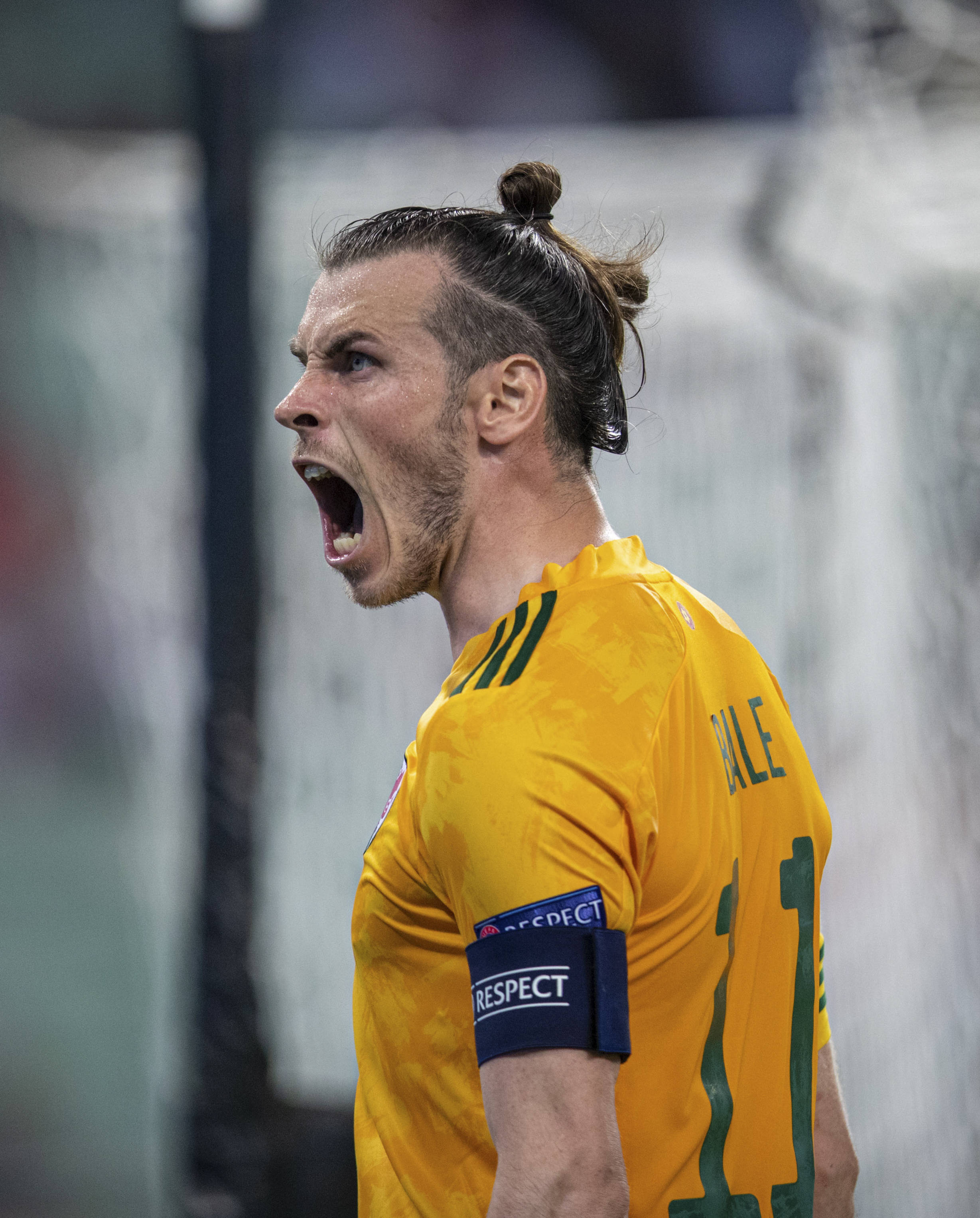 关于阿塞拜疆队失利被淘汰,球员感谢支持者的信息 关于阿塞拜疆队失利被淘汰,球员感谢支持者的信息