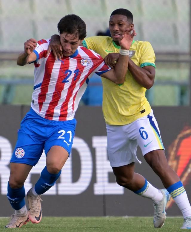 B体育体育app下载地址-南美球员参加非洲杯赛赢得掌声