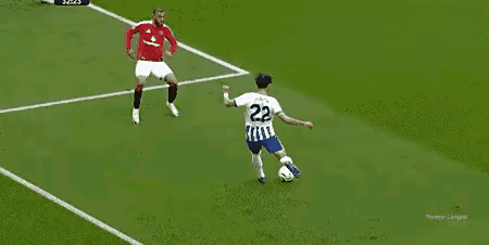 关于巧妙传球组织攻势，球员表现出色迅速得分的信息