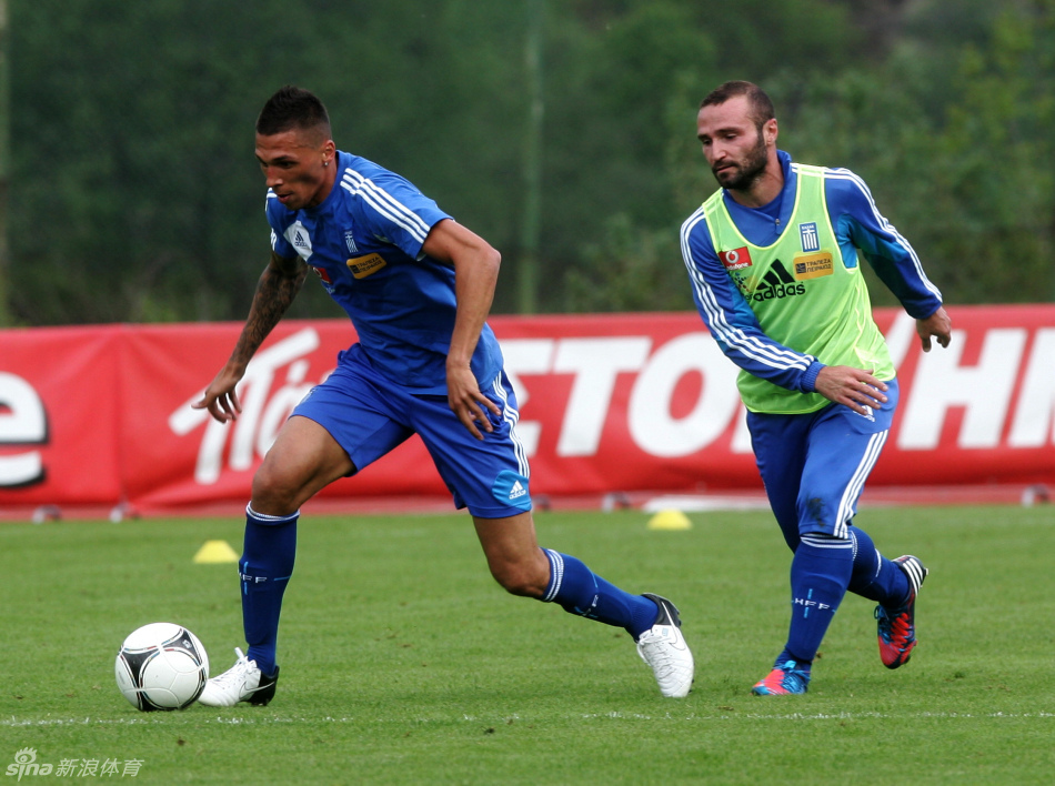 关于德国主场迎战希腊,争取前往欧锦赛的机会的信息 关于德国主场迎战希腊,争取前往欧锦赛的机会的信息