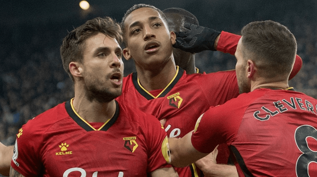 关于雷加利斯取得关键胜利，保级前景乐观的信息