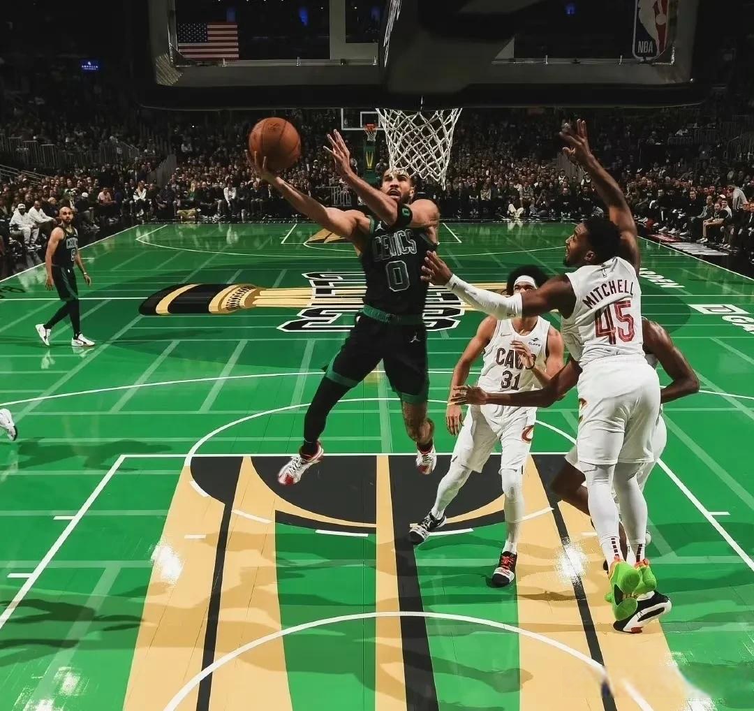 包含患伤不停！凯尔特人负对手的词条