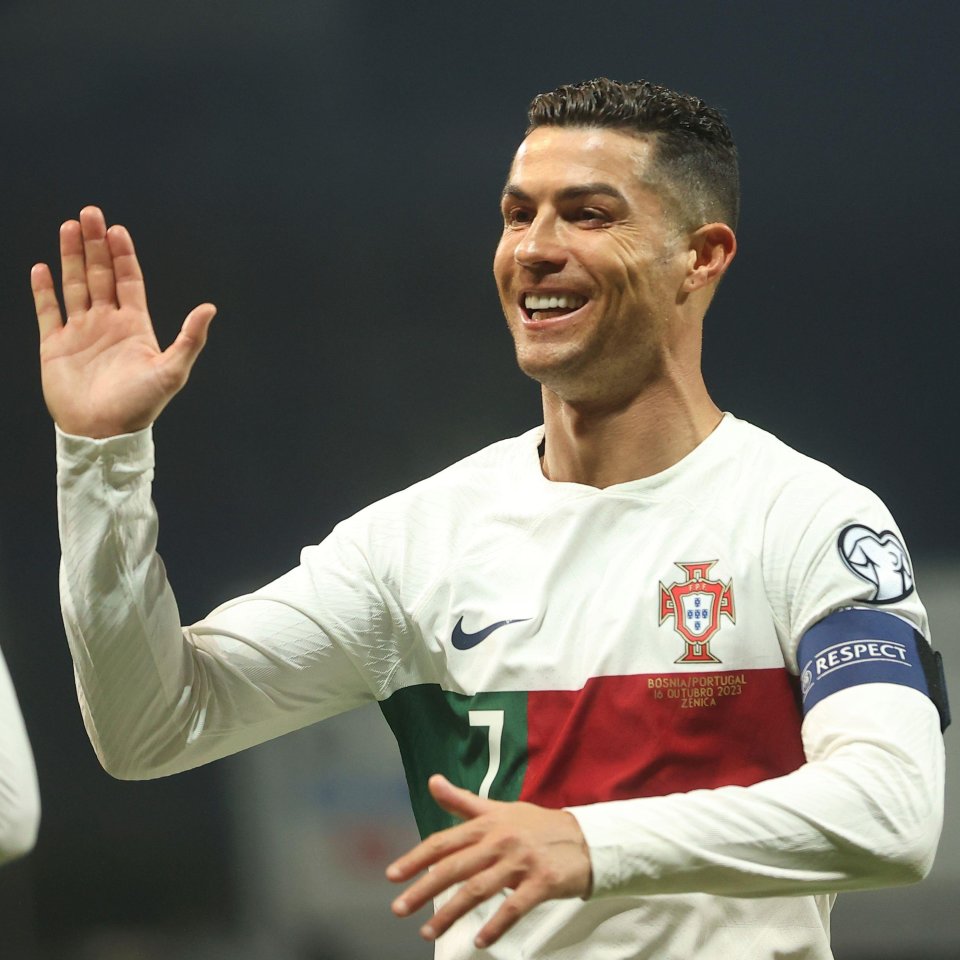 B体育体育投注-欧预赛热火朝天，球员们全力以赴争夺胜利的简单介绍