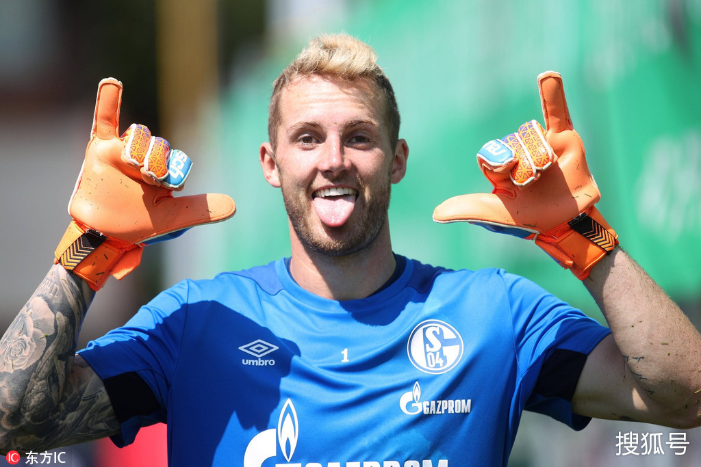 沙尔克新赛季战术调整,挑战强敌 沙尔克新赛季战术调整,挑战强敌